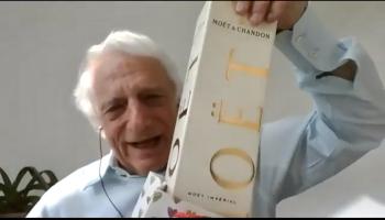 Dank an den Vorstand 2017-2021 Ehrung von Renate Bukovski und Rudolf Wagner durch Alfried Längle