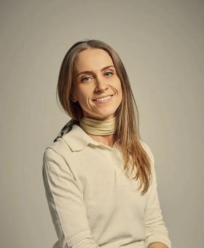 Wolfahrt Laura